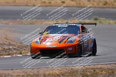 media/May-31-2025-CalClub SCCA (Sat) [[2c1a04e1ee]]/Qualifying/Group 2/Turn 4/